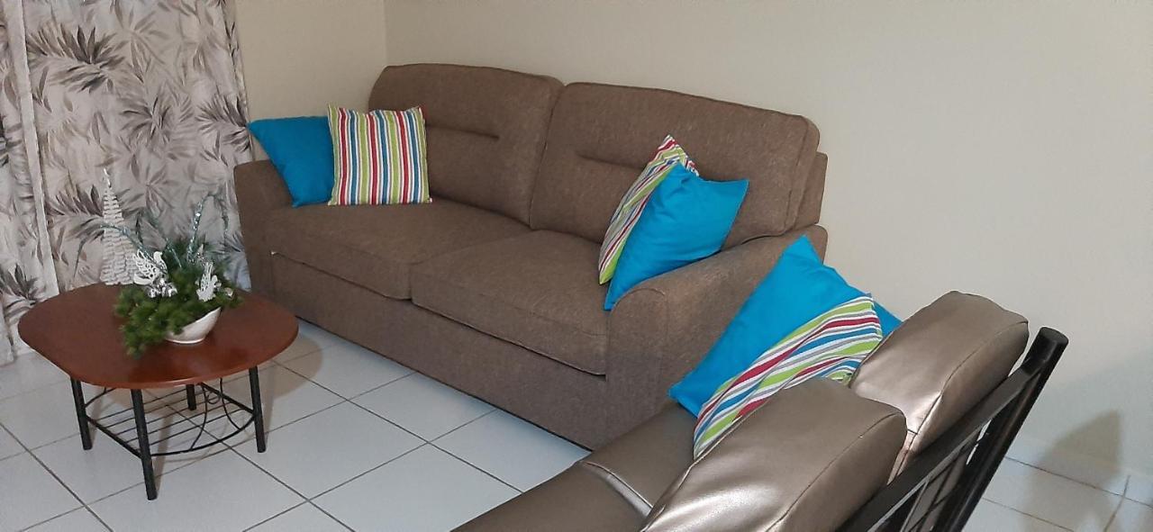 The Lush Apartment Willemstad Ngoại thất bức ảnh