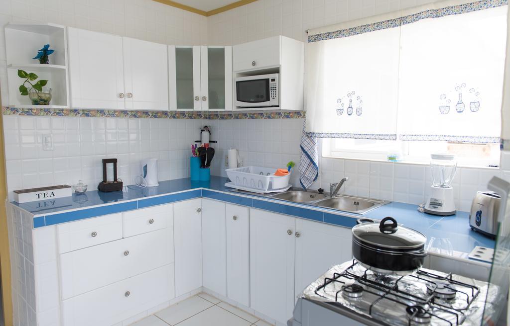 The Lush Apartment Willemstad Ngoại thất bức ảnh