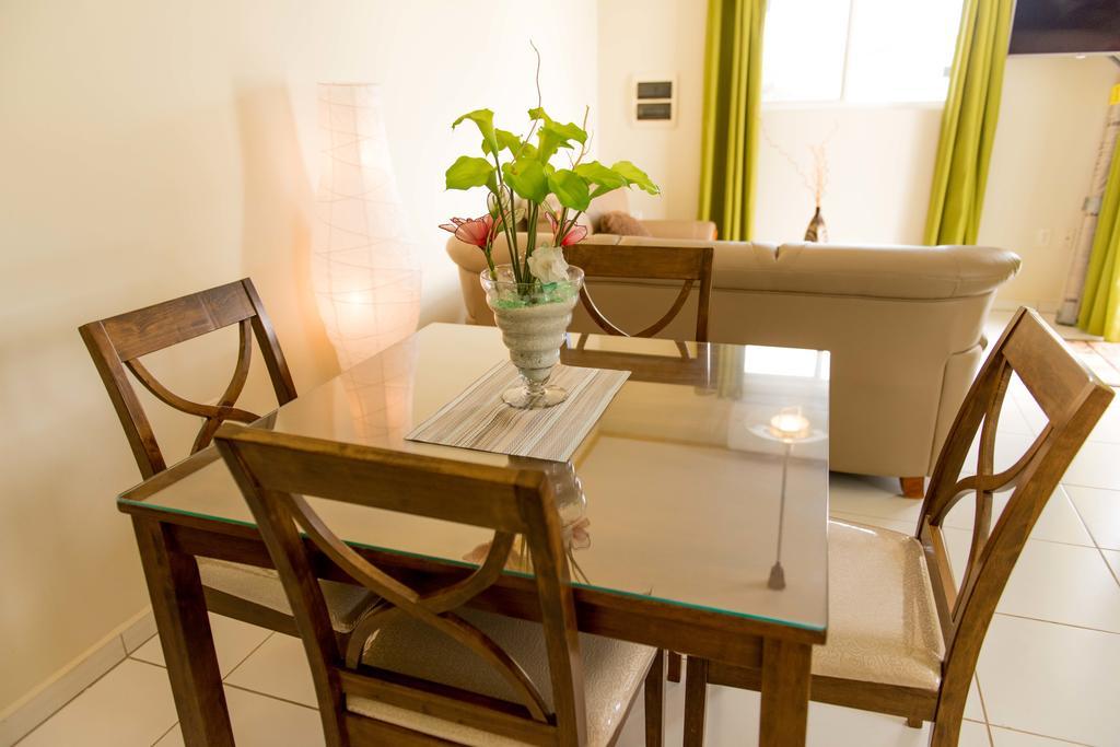 The Lush Apartment Willemstad Ngoại thất bức ảnh